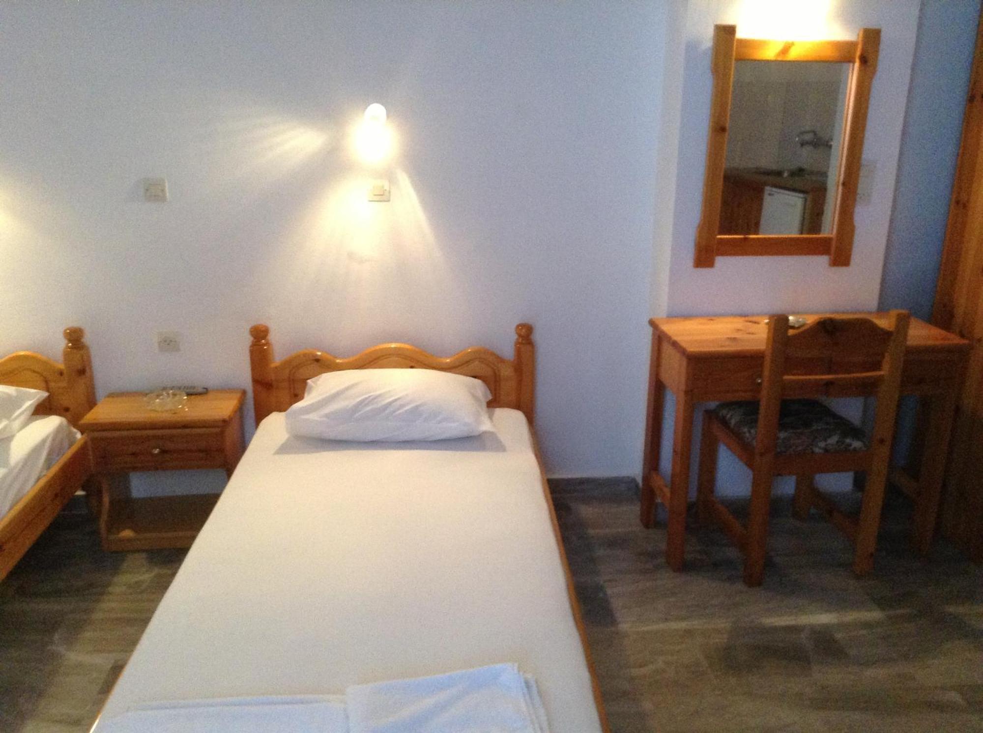 Mpaliaka Myrsini Apartment Mithimna Cameră foto